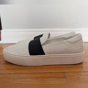 UGG Women's Cream and Black Slip-On Sneakers Chayze Platform Size 9 Leather